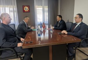 Адилет Орозбеков встретился с генсекретарем ОДКБ